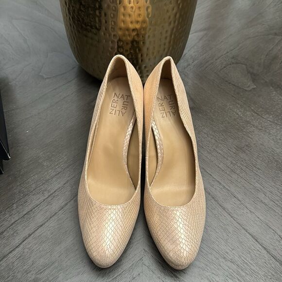 Naturalizer Teresa Women's Heels Soft Gold - Picture 5 of 9